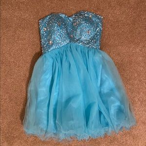 Pretty Sky Blue Strapless Dress